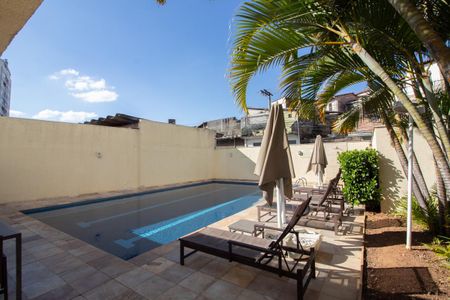 Apartamento à venda com 80m², 3 quartos e 2 vagasÁrea comum - Piscina