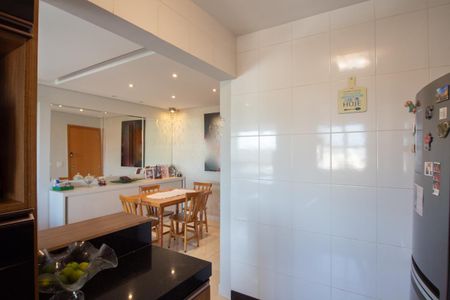 Apartamento à venda com 80m², 3 quartos e 2 vagasCozinha