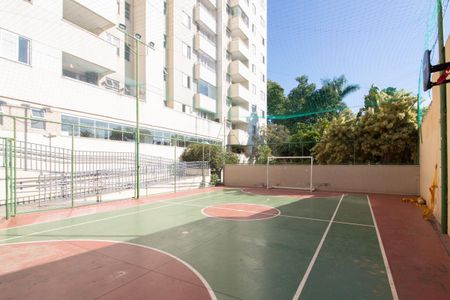 Apartamento à venda com 80m², 3 quartos e 2 vagasÁrea comum - Quadra