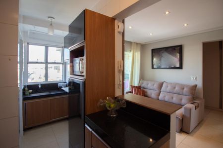 Apartamento à venda com 80m², 3 quartos e 2 vagasCozinha