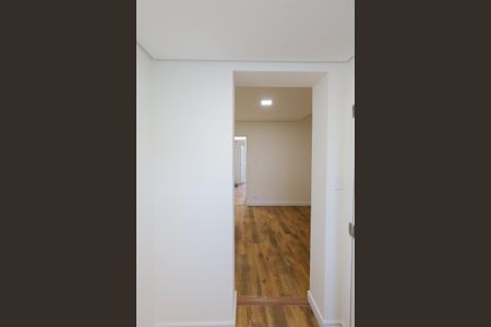 Casa para alugar com 230m², 2 quartos e 2 vagas Casa para alugar com 230m², 2 quartos e 2 vagasQuarto 1 Fundos - Suite