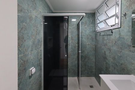 Casa para alugar com 230m², 2 quartos e 2 vagas Casa para alugar com 230m², 2 quartos e 2 vagasBanheiro da Suíte