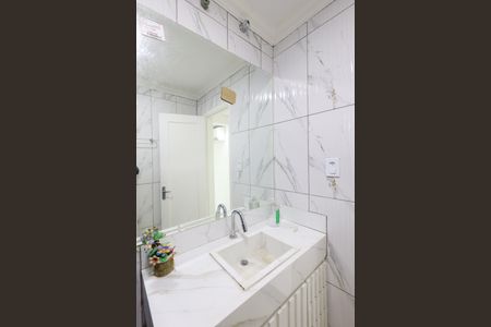 Casa para alugar com 230m², 2 quartos e 2 vagas Casa para alugar com 230m², 2 quartos e 2 vagasBanheiro Social