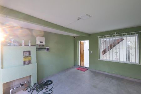Casa para alugar com 230m², 2 quartos e 2 vagas Casa para alugar com 230m², 2 quartos e 2 vagasGaragem