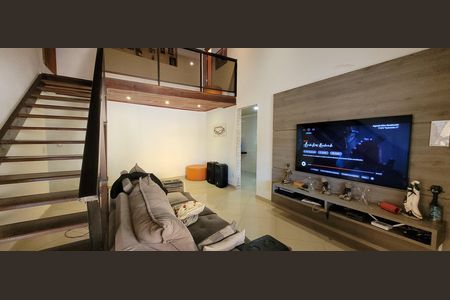 Casa para alugar com 3 quartos, 360m² em Niterói, Betim
