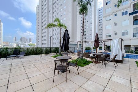 Apartamento à venda com 55m², 2 quartos e 1 vaga Apartamento à venda com 55m², 2 quartos e 1 vagaÁrea comum - Piscina