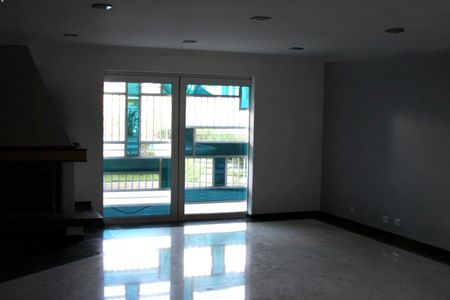 Foto 13 de casa para alugar com 4 quartos, 650m² em Bosque da Saúde, São Paulo