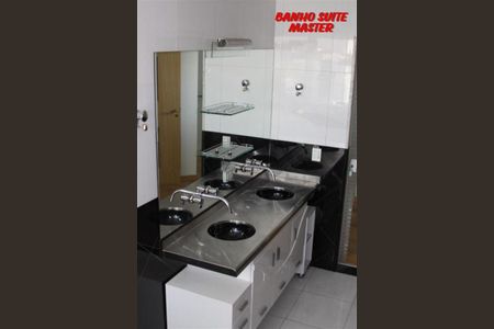 Foto 23 de casa para alugar com 4 quartos, 650m² em Bosque da Saúde, São Paulo
