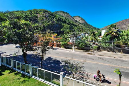 Quarto 1 de apartamento para alugar com 2 quartos, 90m² em Itacoatiara, Niterói