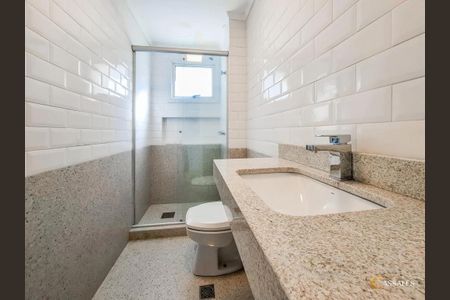 Apartamento à venda com 121m², 3 quartos e 1 vaga