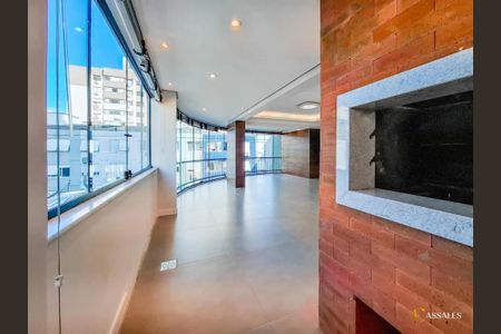 Apartamento à venda com 121m², 3 quartos e 1 vaga