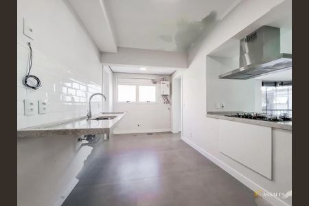 Apartamento à venda com 121m², 3 quartos e 1 vaga