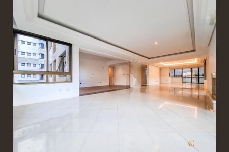 Apartamento à venda com 3 quartos, 270m² em Mont’Serrat, Porto Alegre