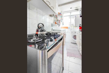 Apartamento à venda com 2 quartos, 79m² em São João, Porto Alegre