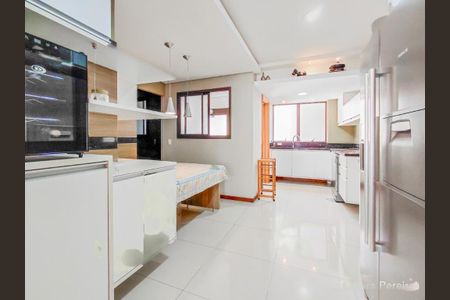 Apartamento à venda com 3 quartos, 152m² em São João, Porto Alegre