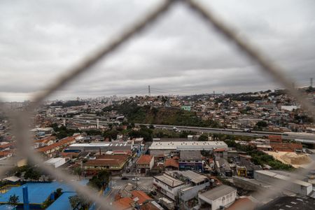 Apartamento à venda com 47m², 2 quartos e 1 vagaCozinha e Área de Serviço - vista