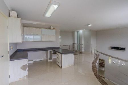 Casa à venda com 402m², 4 quartos e 6 vagas