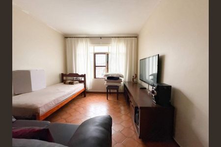 Casa à venda com 3 quartos, 148m² em Jardim Santa Terezinha (Pedreira), Diadema