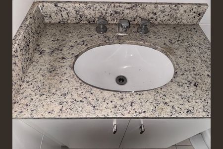 Banheiro Social de apartamento para alugar com 2 quartos, 135m² em Recreio dos Bandeirantes, Rio de Janeiro