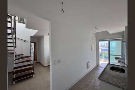 Apartamento para alugar com 135m², 2 quartos e 2 vagas Apartamento para alugar com 135m², 2 quartos e 2 vagasCozinha e Área de Serviço