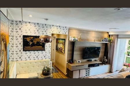Apartamento à venda com 84m², 2 quartos e 1 vagaFoto 02