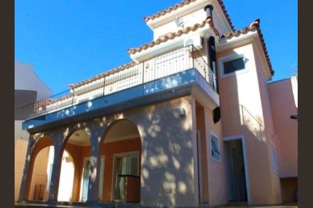 Casa à venda com 4 quartos, 200m² em Loteamento Recanto dos Paturis, Vinhedo