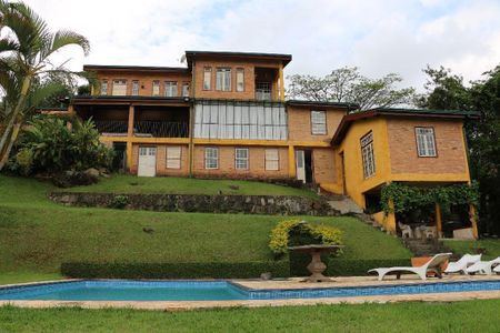 Casa à venda com 502m², 5 quartos e 6 vagas