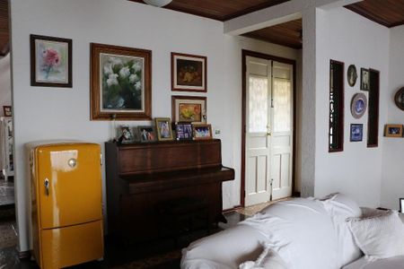 Casa à venda com 502m², 5 quartos e 6 vagas