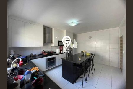 Casa à venda com 3 quartos, 219m² em Jardim Joao de Barro, São Bernardo do Campo