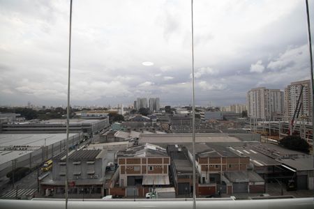 Vista  de apartamento para alugar com 2 quartos, 47m² em Vila das Bandeiras, Guarulhos