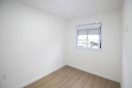Quarto 2 de apartamento para alugar com 2 quartos, 47m² em Vila das Bandeiras, Guarulhos