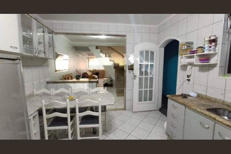 Casa à venda com 3 quartos, 150m² em Vila Feital, Mauá