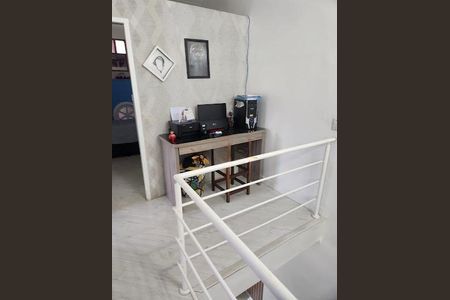 Casa à venda com 4 quartos, 182m² em Quitaúna, Osasco