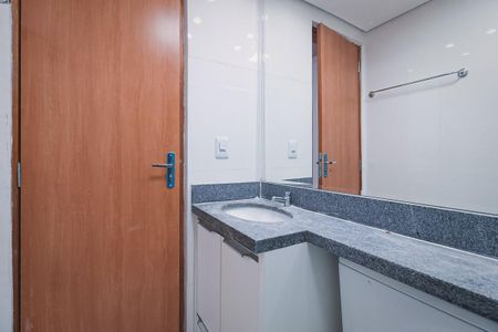 Banheiro de apartamento para alugar com 3 quartos, 93m² em Setor Bueno, Goiânia
