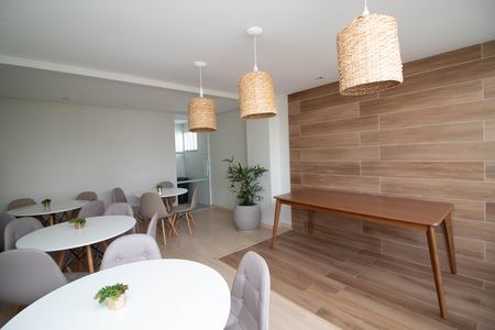 Salão de festas de apartamento para alugar com 2 quartos, 56m² em Vila Galvão, Guarulhos