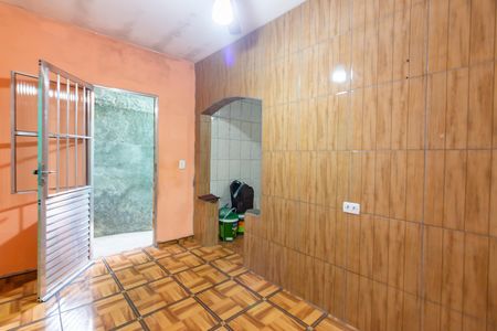 Sala  de casa à venda com 2 quartos, 150m² em Padroeira, Osasco