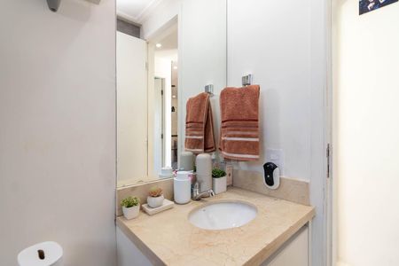 Banheiro de apartamento à venda com 2 quartos, 48m² em Vila Nova Cachoeirinha, São Paulo