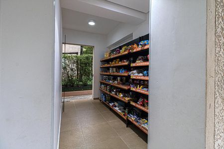 mercadinho_2_2 de apartamento à venda com 2 quartos, 39m² em Jardim Sao Saverio, São Paulo