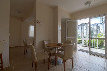 Apartamento à venda com 39m², 2 quartos e 1 vaga Apartamento à venda com 39m², 2 quartos e 1 vagasalão de festas_1