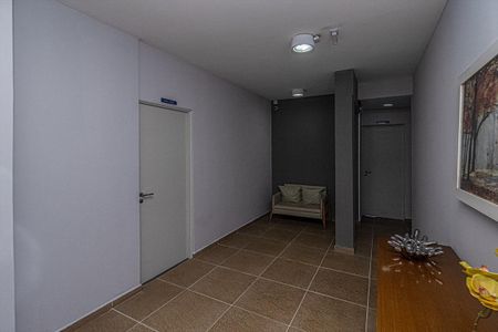 Apartamento à venda com 39m², 2 quartos e 1 vaga Apartamento à venda com 39m², 2 quartos e 1 vagahall de entrada_3