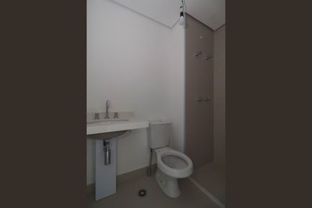 Banheiro de kitnet/studio à venda com 1 quarto, 25m² em Sumarezinho, São Paulo