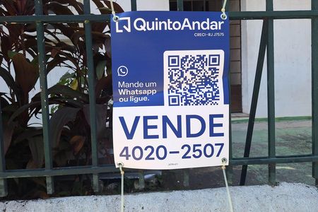 Placa de apartamento para alugar com 2 quartos, 120m² em Icaraí, Niterói