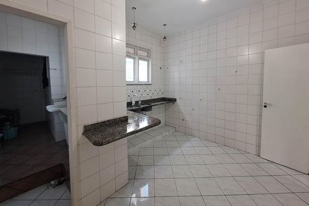 Cozinha de apartamento para alugar com 2 quartos, 120m² em Icaraí, Niterói