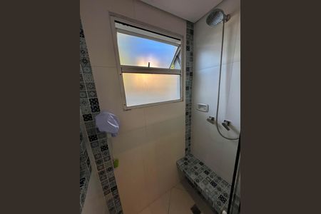 Banheiro de casa de condomínio à venda com 5 quartos, 128m² em Parque Santo Antonio, São Bernardo do Campo