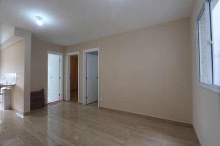 Sala de apartamento para alugar com 2 quartos, 49m² em Jardim da Laranjeira (zona Leste), São Paulo