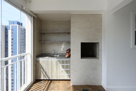 varanda de apartamento para alugar com 3 quartos, 100m² em Vila Progredior, São Paulo