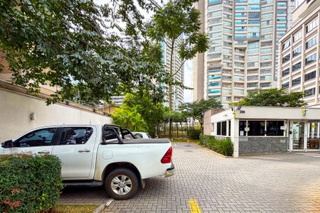 Apartamento para alugar com 40m², 1 quarto e 2 vagas Apartamento para alugar com 40m², 1 quarto e 2 vagasfachada do predio
