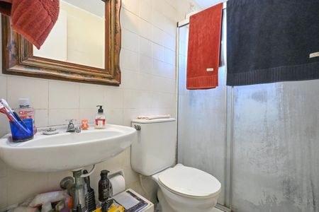 Apartamento à venda com 67m², 2 quartos e 1 vagaBanheiro social