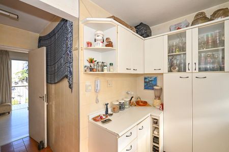 Apartamento à venda com 67m², 2 quartos e 1 vagaCozinha