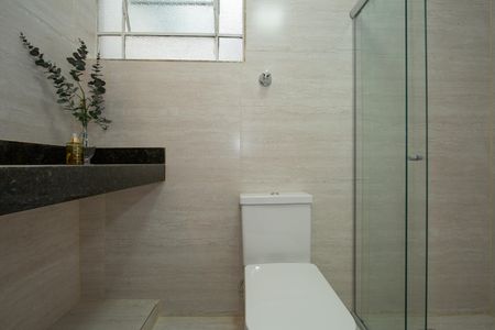 BANHEIRO de apartamento à venda com 3 quartos, 95m² em Grajaú, Belo Horizonte